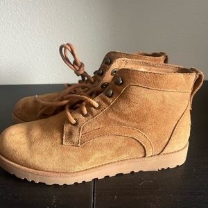 Ugg Shoes Size 6